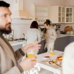 Les rituels matinaux des personnes célèbres : un aperçu étonnant de leur quotidien
